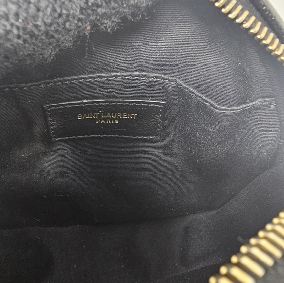 Yves Saint Laurent Paris Vinyle Round Camera Shoulder Bag - Picture 9 of 16